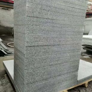 酒泉 花岗岩 地铺成品300*600，尺寸标准、厚薄均匀