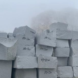 酒泉芝麻白花岗石