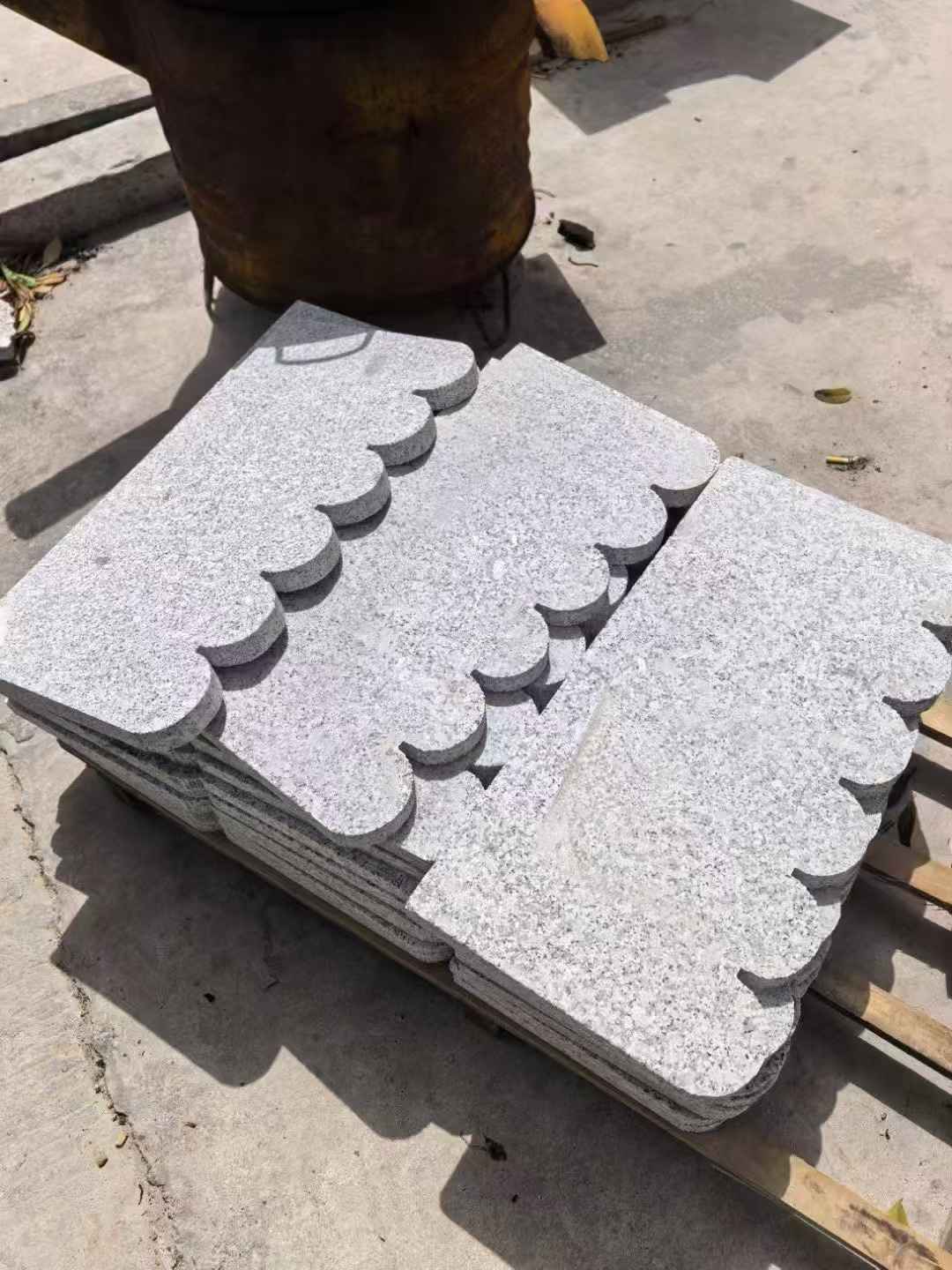 酒泉 花边石