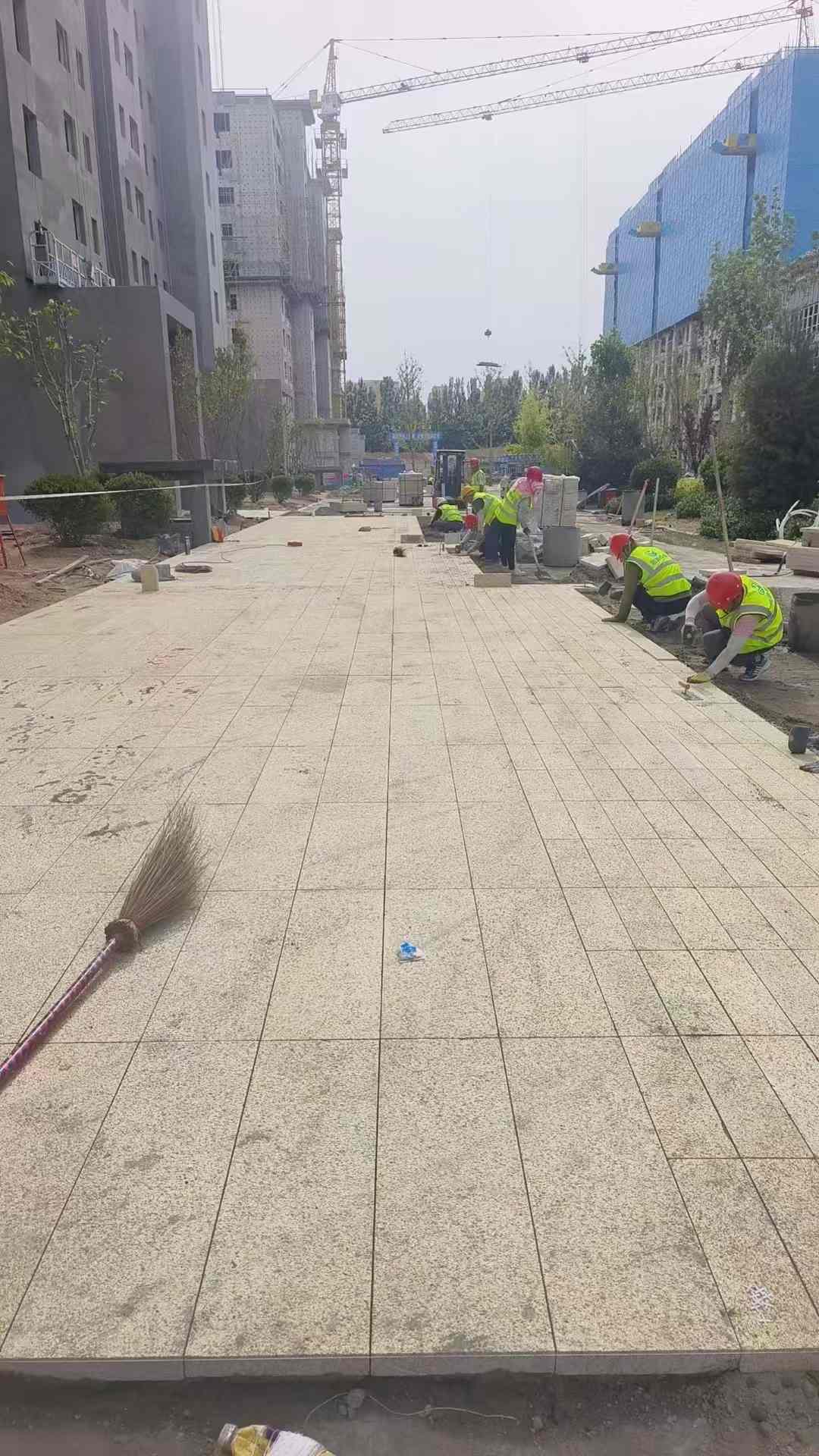 酒泉黄金麻荔枝面地铺案例