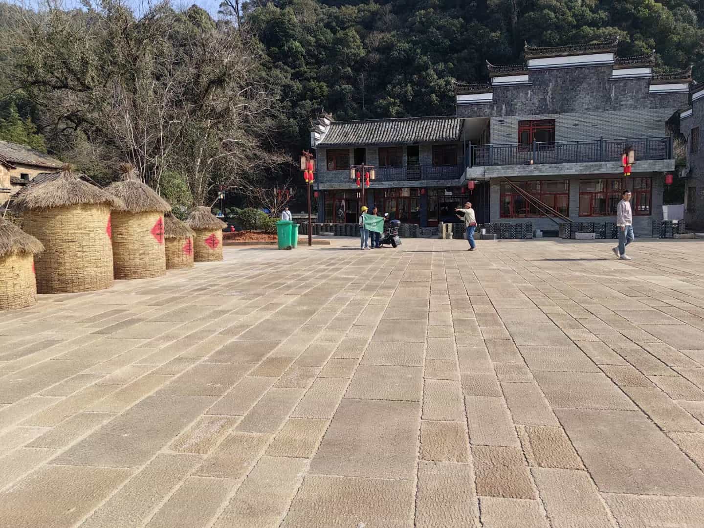 酒泉仿古石铺装效果